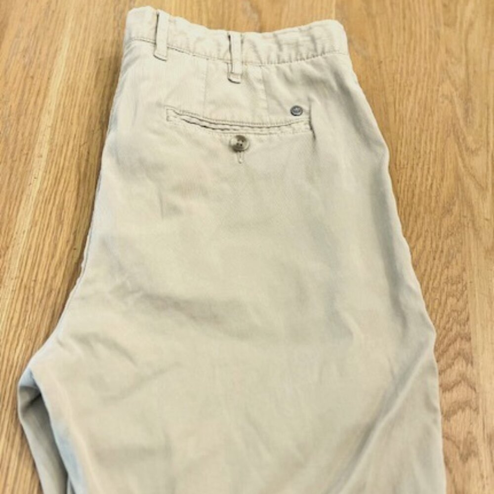 Peter Millar - Men's Flat front short in fine cord - Khaki
